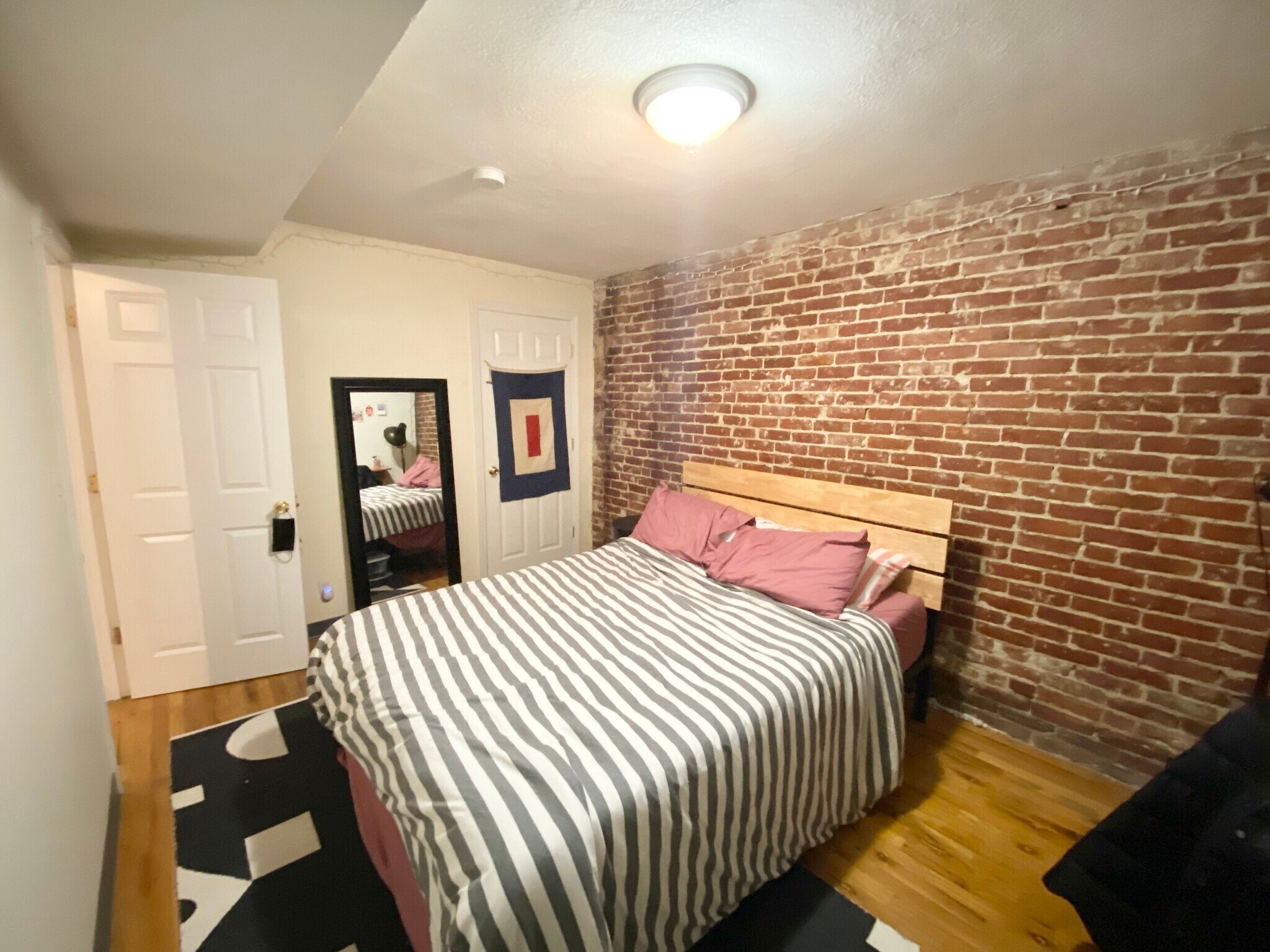 Building Photo - 838 Huntington Ave