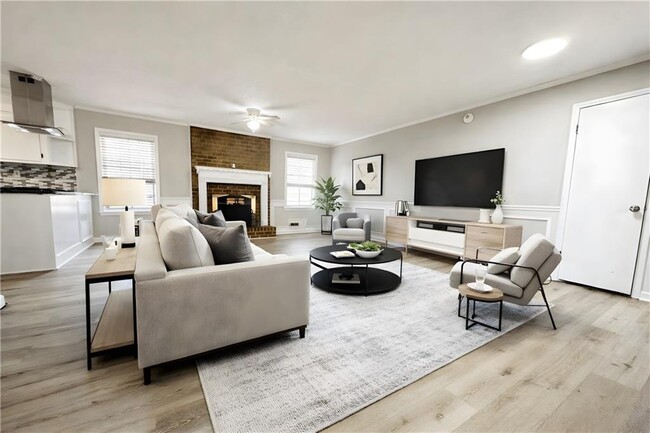 Building Photo - 399 Wayward Wind Dr SW