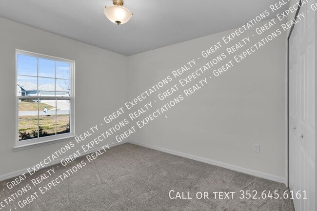 Building Photo - 678 Walkertown Dr