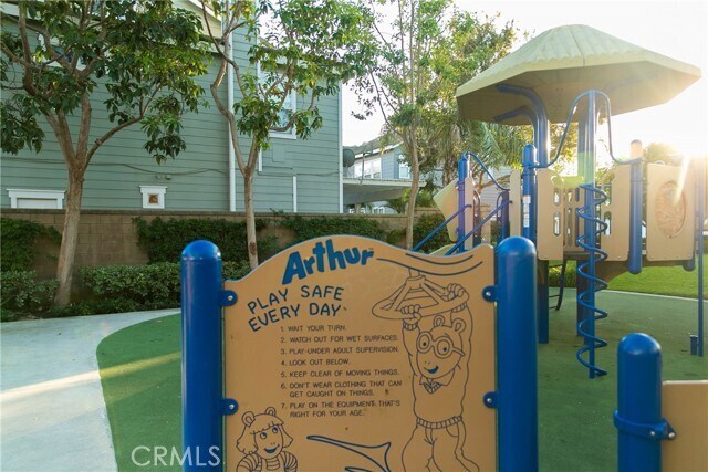 Building Photo - 20909 Monarch Ln