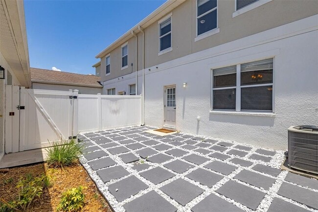 Building Photo - 2842 Grasmere View Pkwy N