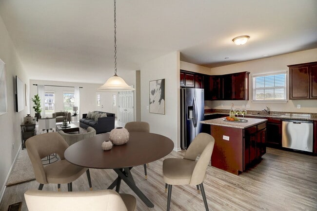 Building Photo - 702 Station Blvd