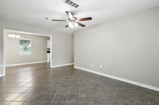 Building Photo - 106 Tarrant Dr