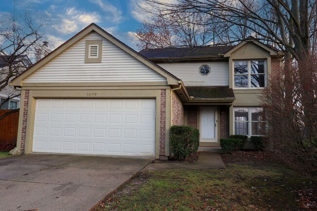 Primary Photo - Rochester Hills 3 Bedroom Detached Condo