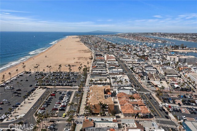Building Photo - 600 E Oceanfront