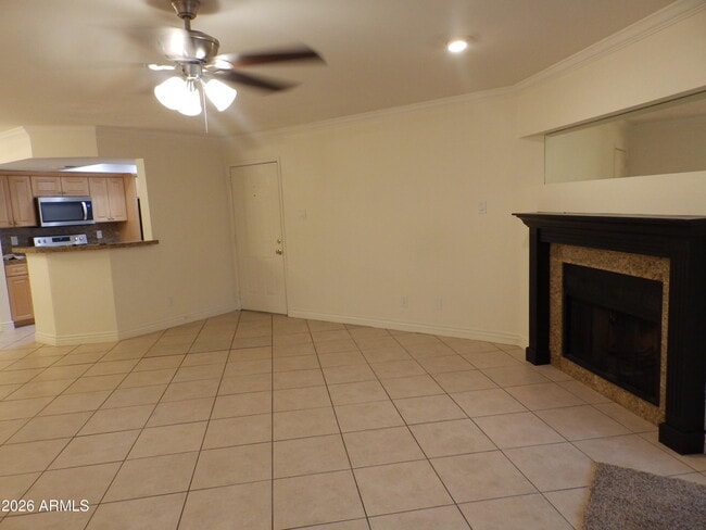 Building Photo - 7950 E Starlight Way