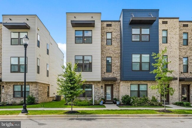 Building Photo - 423 Carroll Walk Ave
