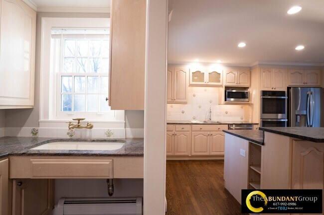Building Photo - 40 Puddingstone Ln