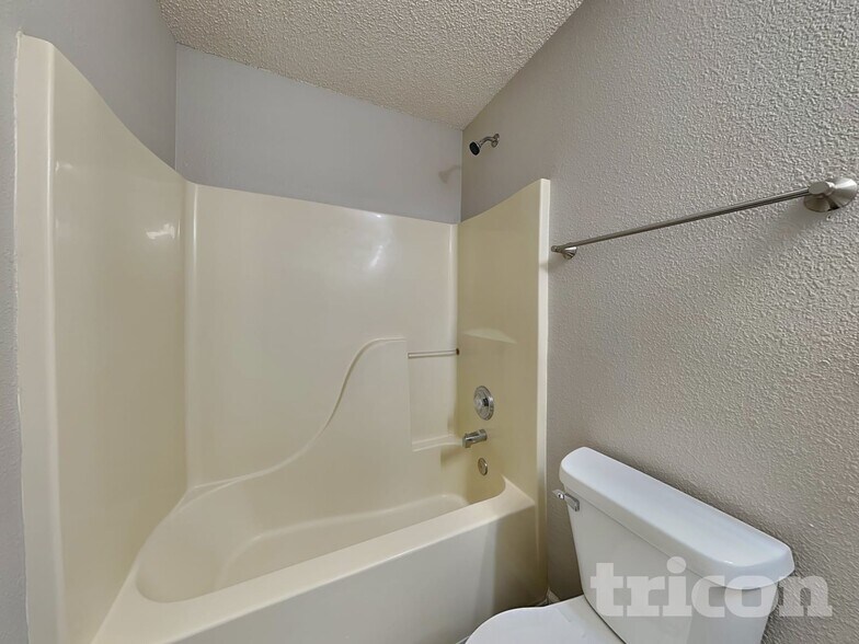 Building Photo - 10510 Candy Apple Ln