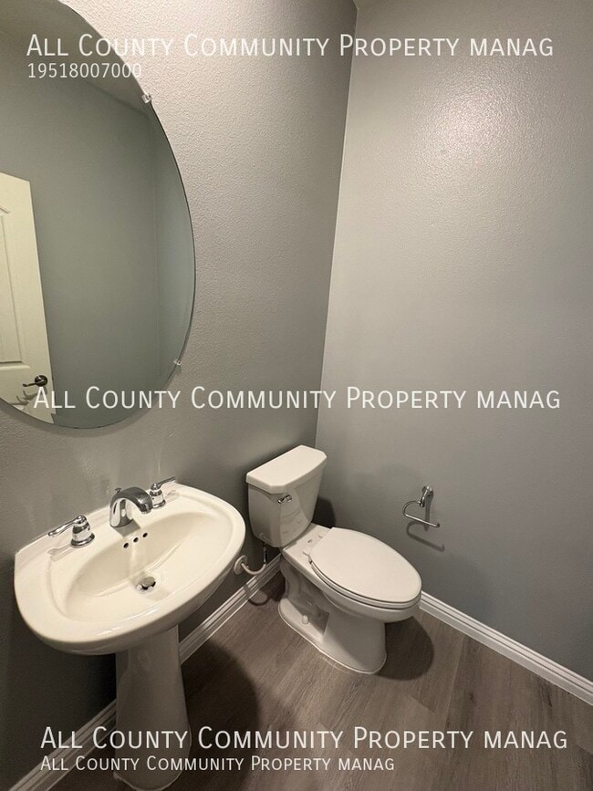 Building Photo - 29892 Glacier Bay Dr