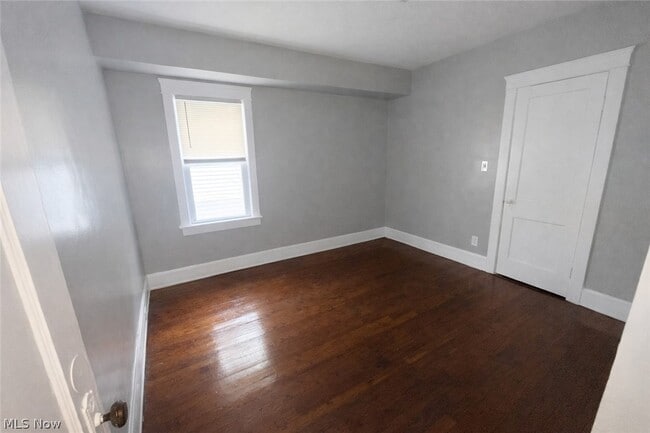 Building Photo - 3278 W 84th St