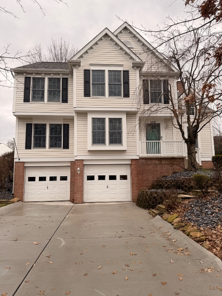 Building Photo - 509 Bluegrass Dr