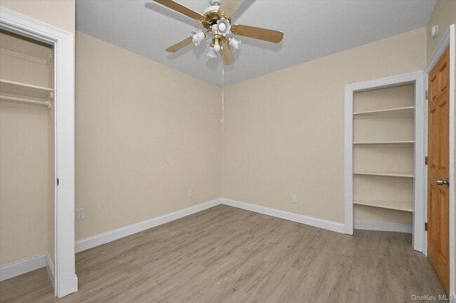 Building Photo - 438 E 98th St