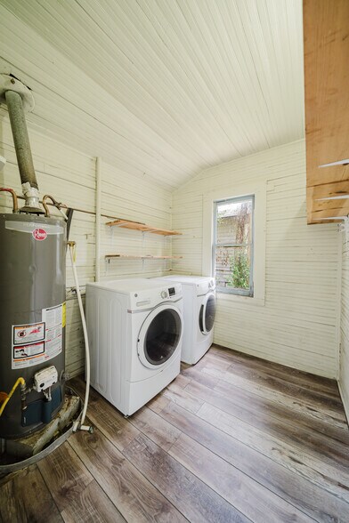 Building Photo - 2533 English Ave