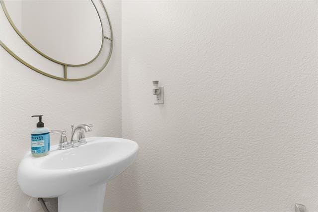 Building Photo - 8820 Tenderfoot Ln
