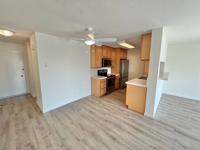 Building Photo - 3609 2nd St