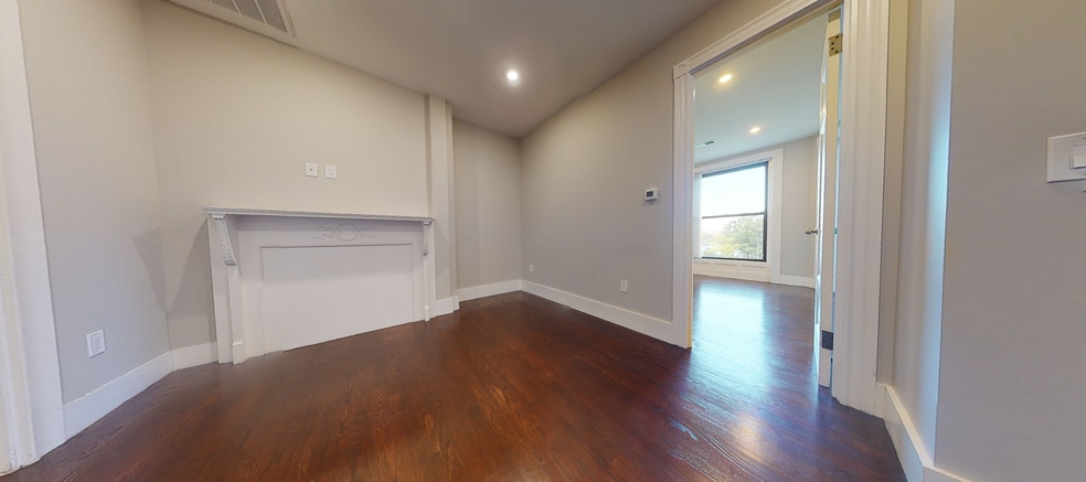 Building Photo - 53 Bay State Rd