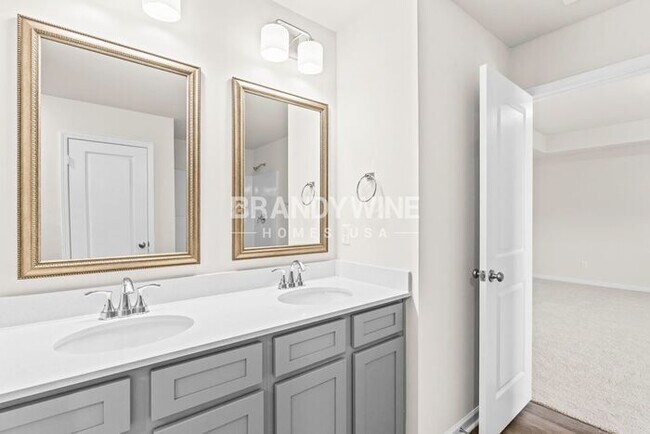 Building Photo - 917 Hayston Wy