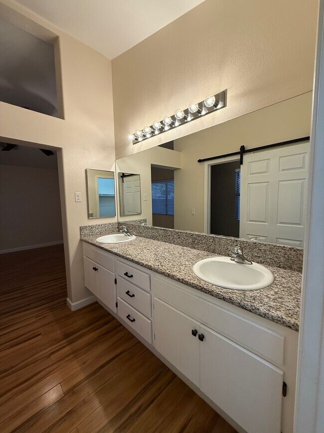 Building Photo - Rancho Alta Mira Single Story Home with 2 Car Garage