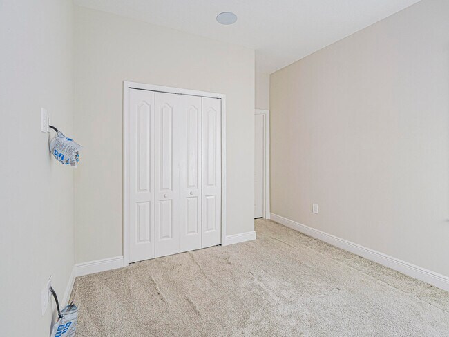 Building Photo - 9405 Serapis Wy