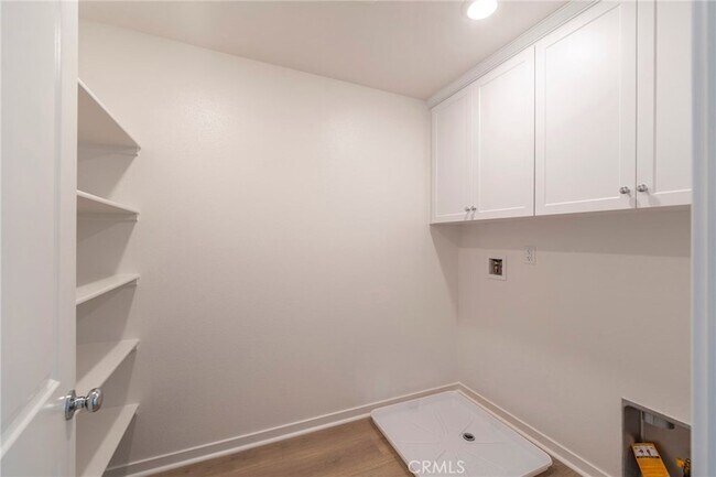 Building Photo - 3955 Satsuma Ln
