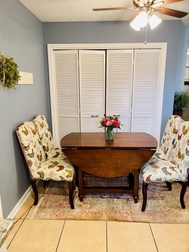 Building Photo - 102 Riverbend Dr