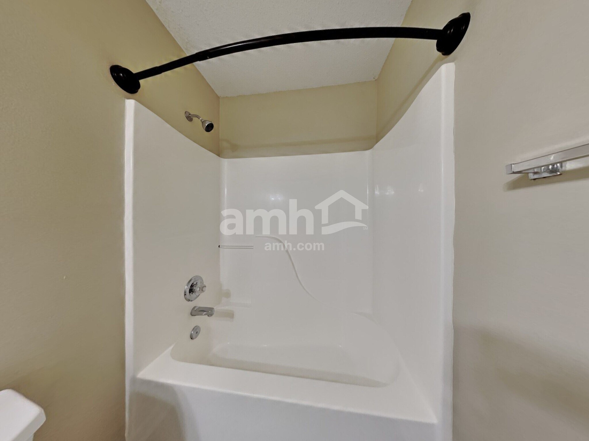 Building Photo - 9772 Trail Dr