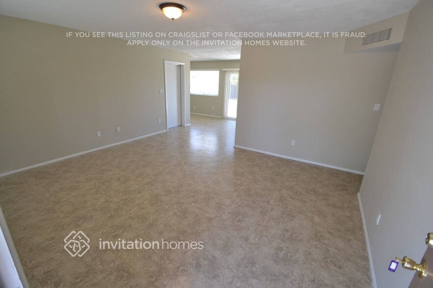 Building Photo - 9107 E Gary Ln