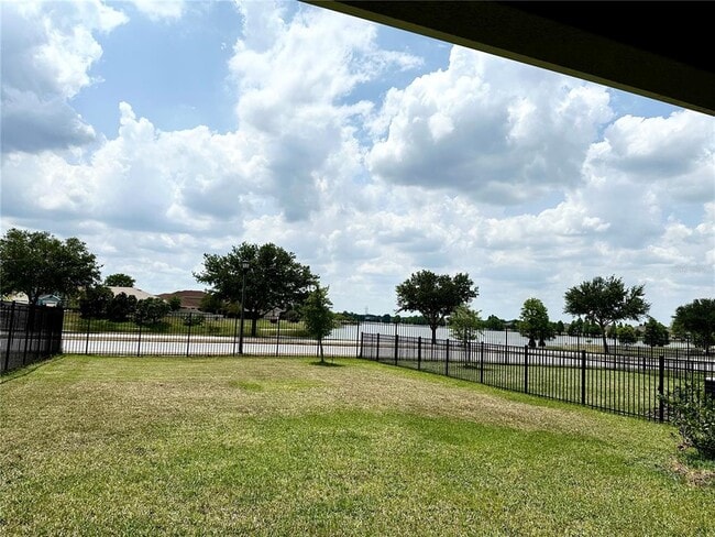 Building Photo - 6268 Great Bear Dr