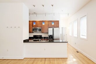 Building Photo - 215 5th St SW