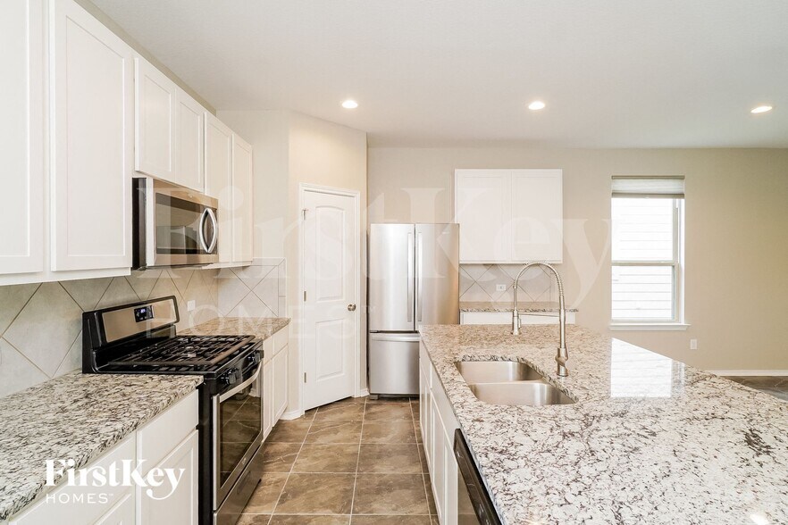 Building Photo - 7531 Harvest Bay