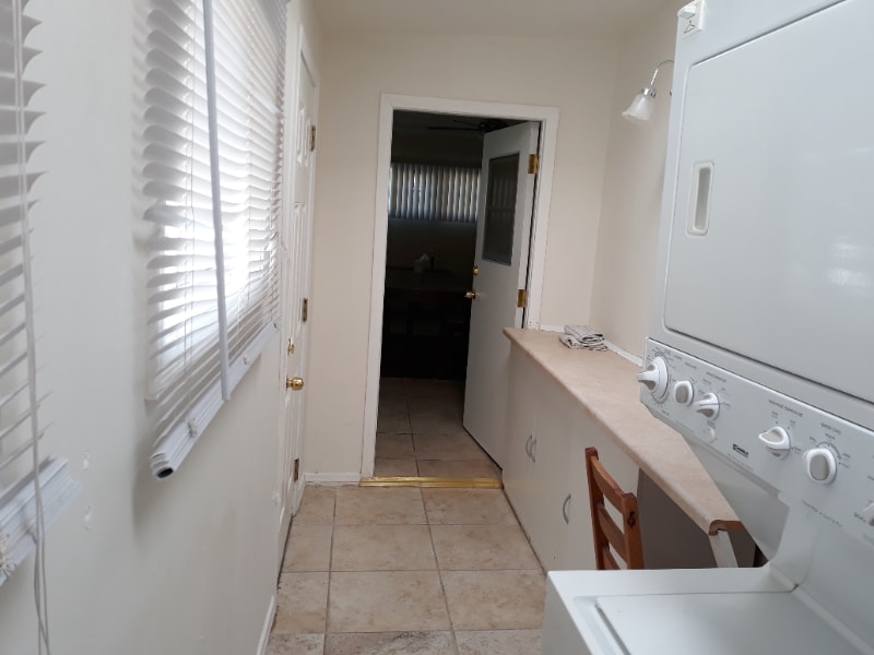 Building Photo - 19953 Haynes St