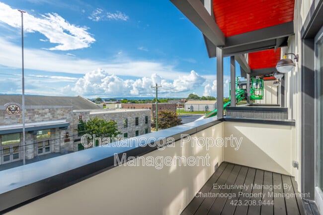 Building Photo - 1861 Zeta Way