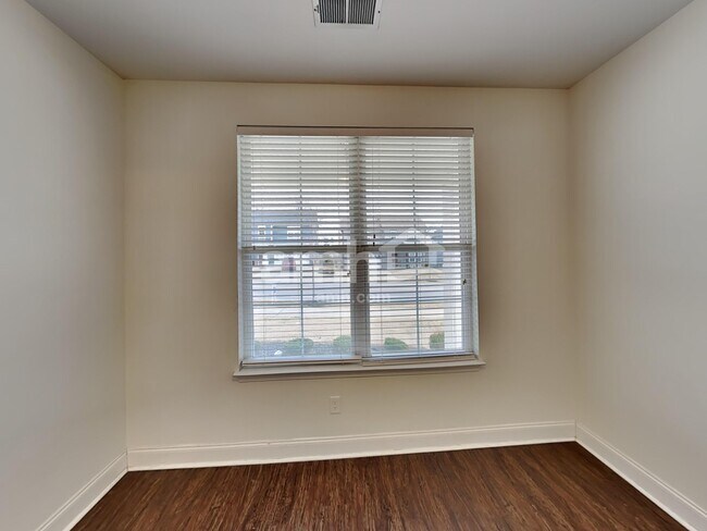 Building Photo - 5018 Mountain Springs Rd