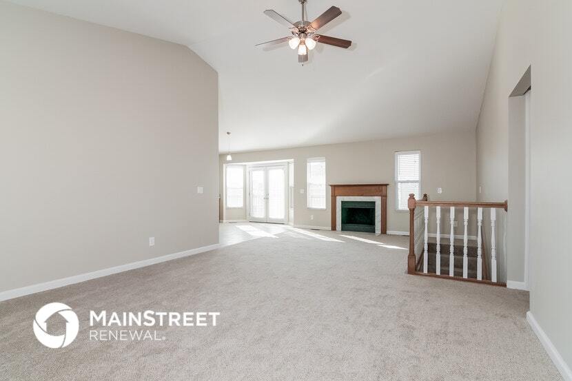 Building Photo - 3064 Laurel Village Cir