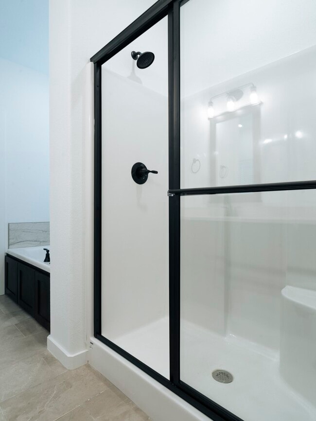 Building Photo - 441 Willow Dr