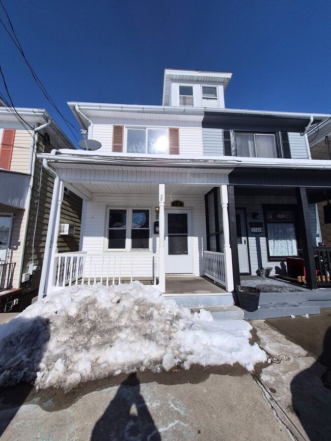 Building Photo - Newly Renovated 3BR Home – 2 Bathrooms – Spacious Layout