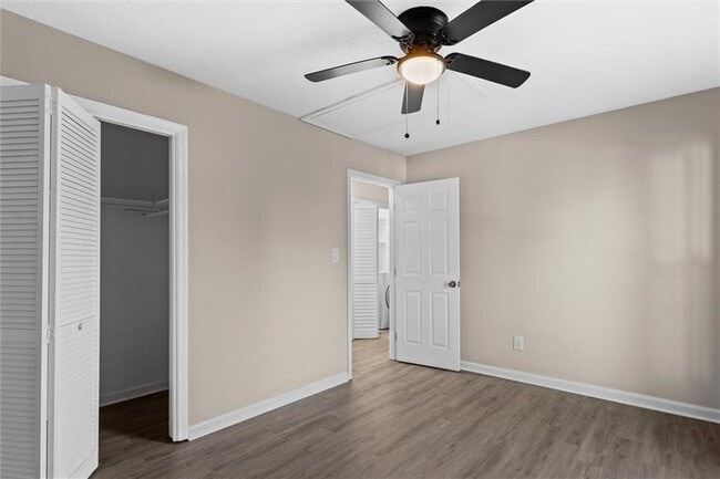 Building Photo - 658 Hunt Station Dr