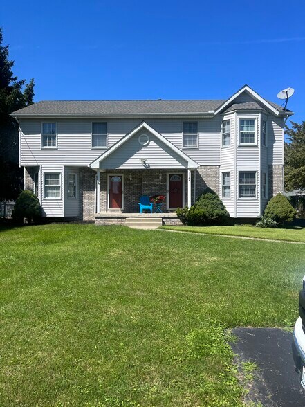 Primary Photo - 1144 Center Rd