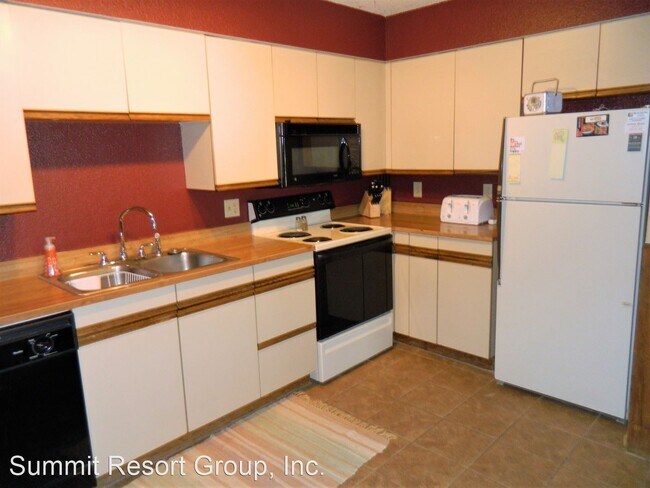 Building Photo - 2 br, 2 bath House - 533 Rainbow Village 6...