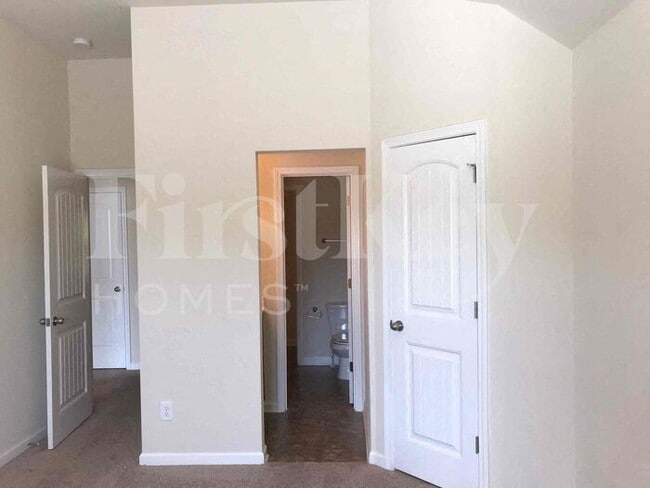 Building Photo - 948 Spanish Moss Tr