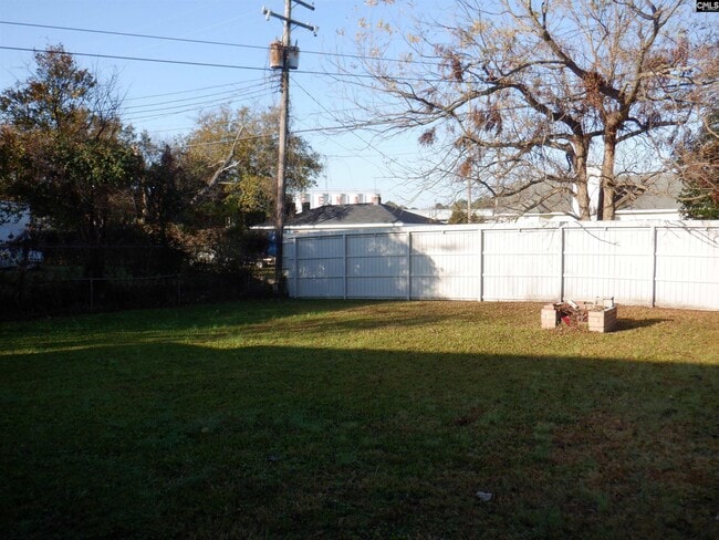 Building Photo - 2913 English Ave