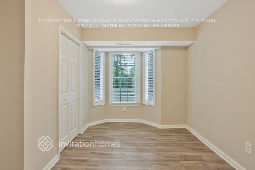 Building Photo - 3828 Willow Wood Way NW