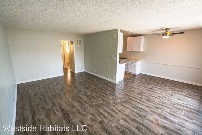 Building Photo - 350 S Manhattan- fully renovated unit in K...