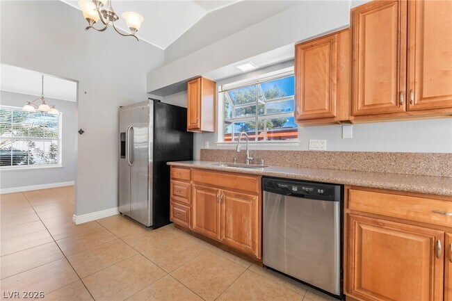 Building Photo - 741 Autumn Moon Dr