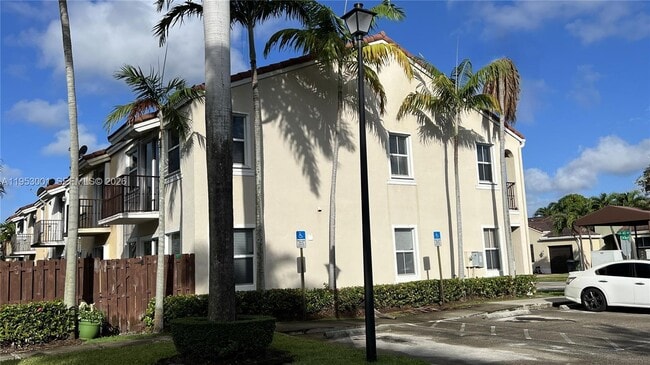 Building Photo - 14928 SW 40th St