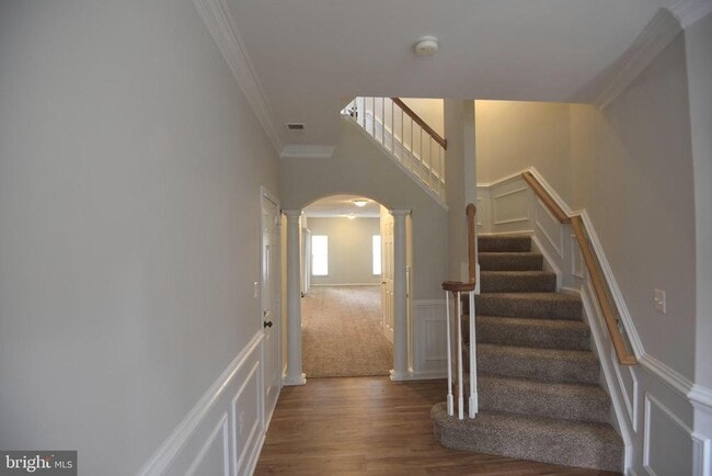 Building Photo - 44057 Rising Sun Terrace
