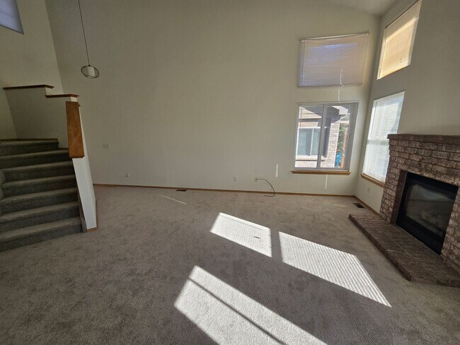 Building Photo - Single family home in Cul-De-Sac