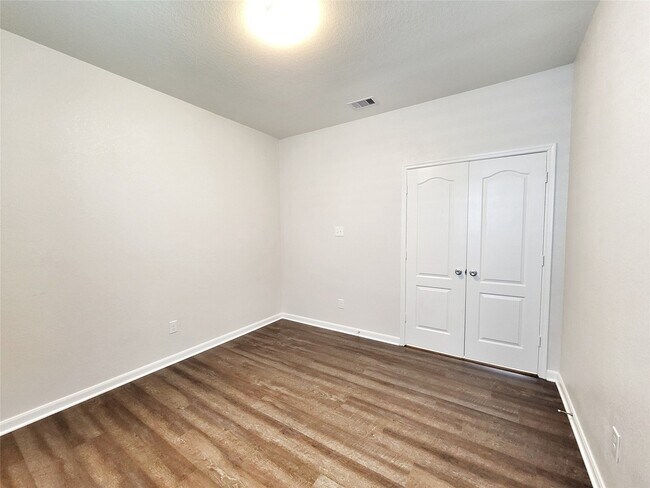 Building Photo - 1618 Cintola Ln