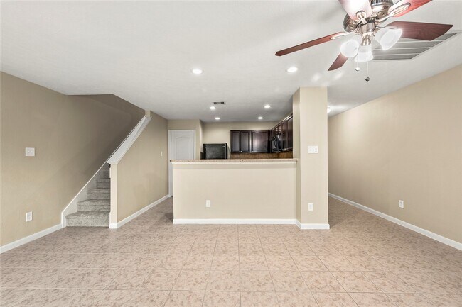 Building Photo - 16131 Sweetwater Fields Ln